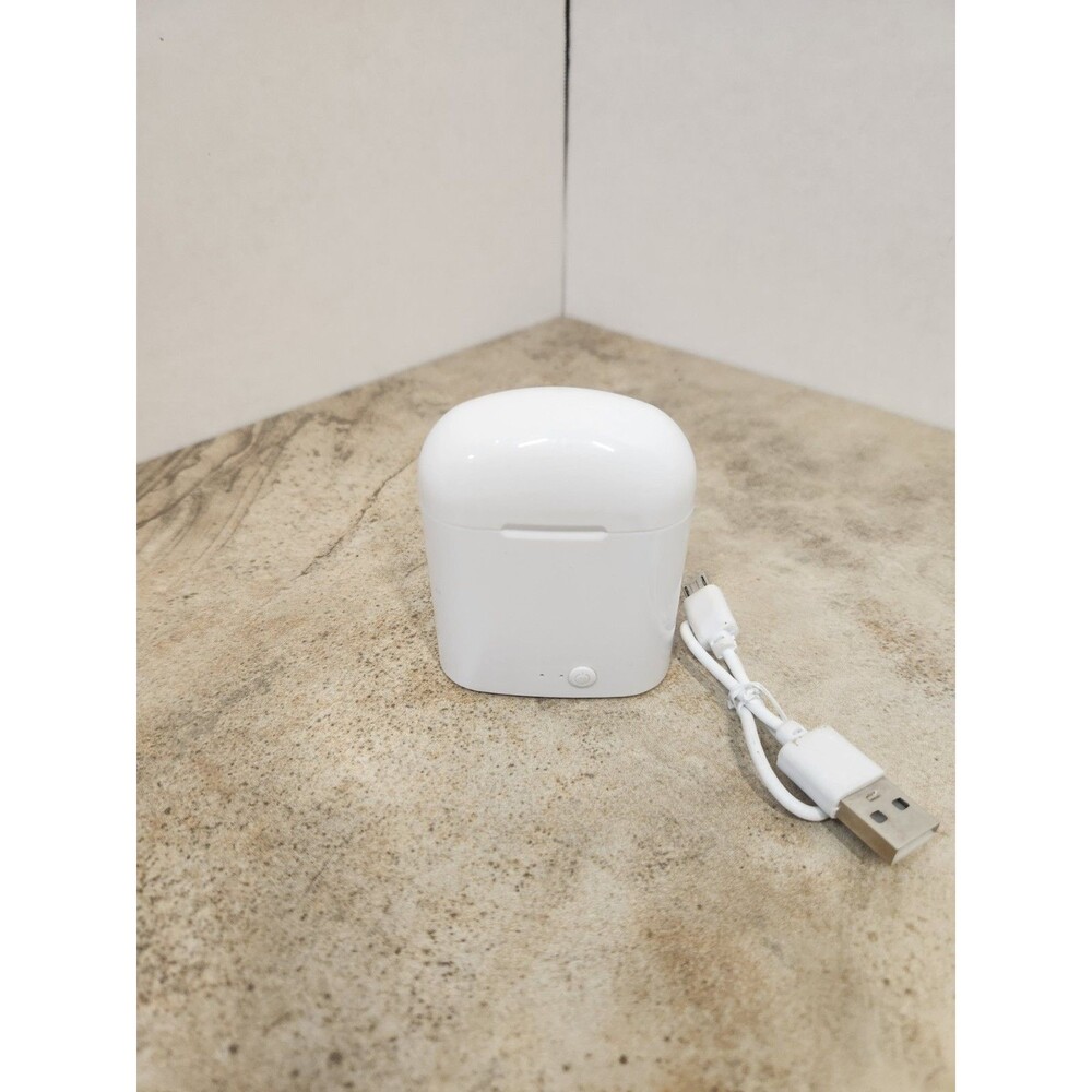 White Bluetooth True Wireless In-Ear Earbuds w/ Charging Case USB Cable Mic